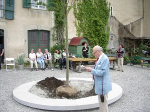 Lindenpflanzung Schloss Grünenstein 010   